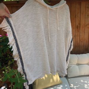 Small light poncho